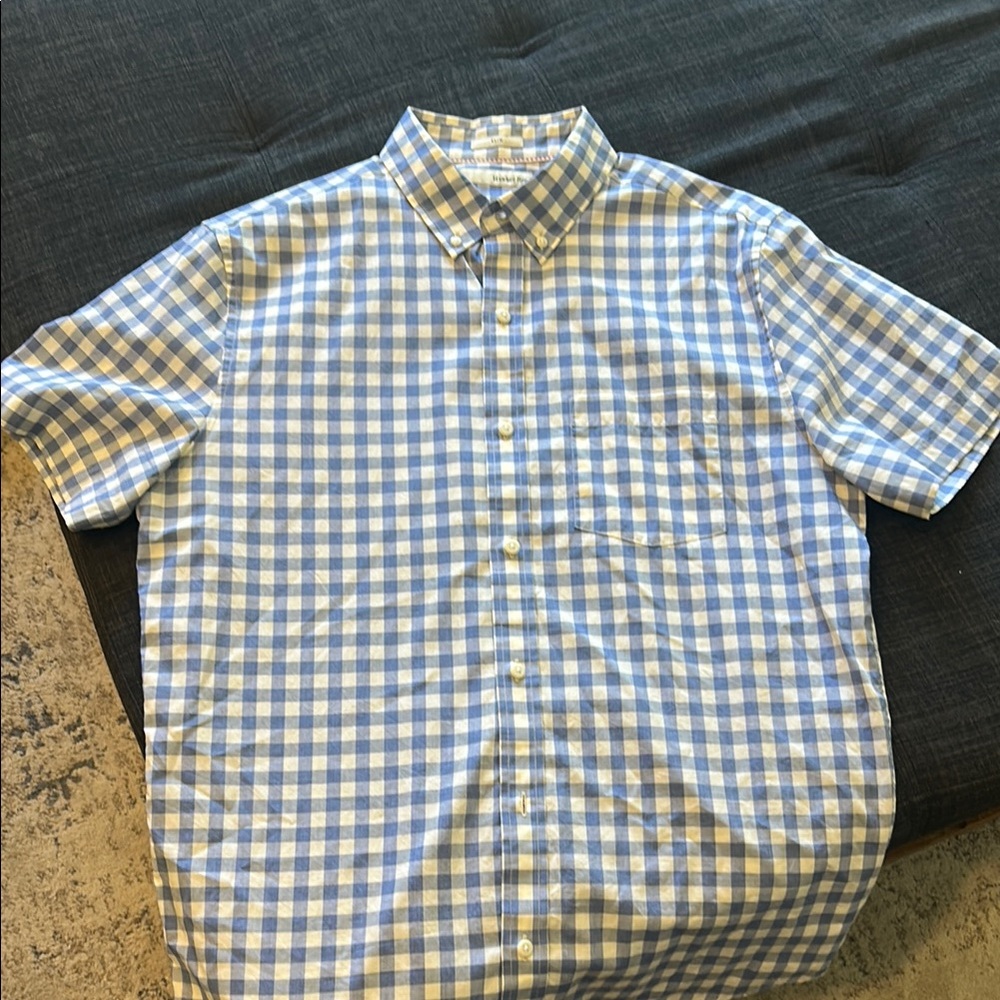 Hawker Rye Blue and White Casual Gingham Button Down Shirt.